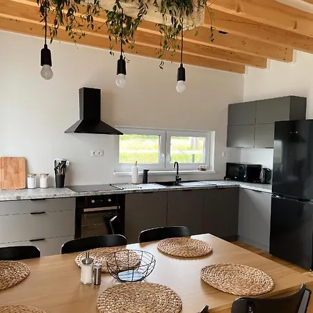 House Doma Σπίτι διακοπών